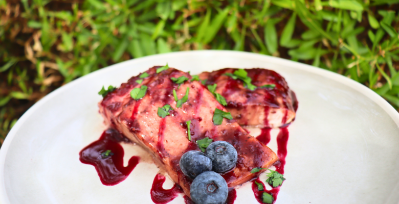 BLUEBERRY WHITE BALSAMIC REDUCTION